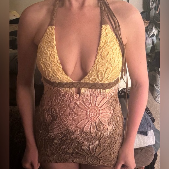 Sky Genuine Suede Leather Yellow Crochet Lace Top - Picture 4 of 5